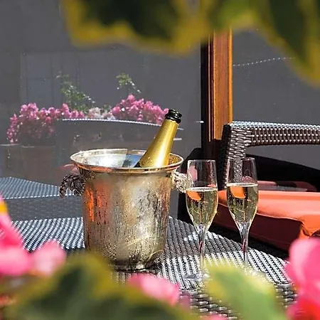 Nicey - Spa, Lounge, Coworking 3* Romilly-sur-Seine