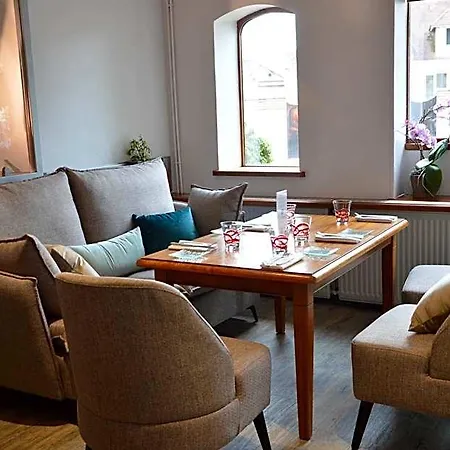 Nicey - Spa, Lounge, Coworking Hotell