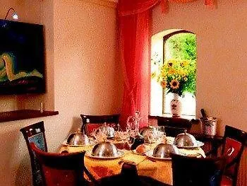 ホテル Nicey - Spa, Lounge, Coworking ロミイ・シュル・セーヌ