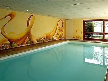 Nicey - Spa, Lounge, Coworking Hotell 3*