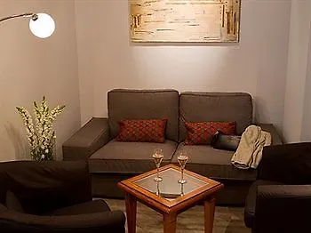 Nicey - Spa, Lounge, Coworking Hotell
